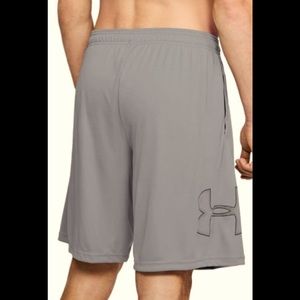Under Armous shorts
